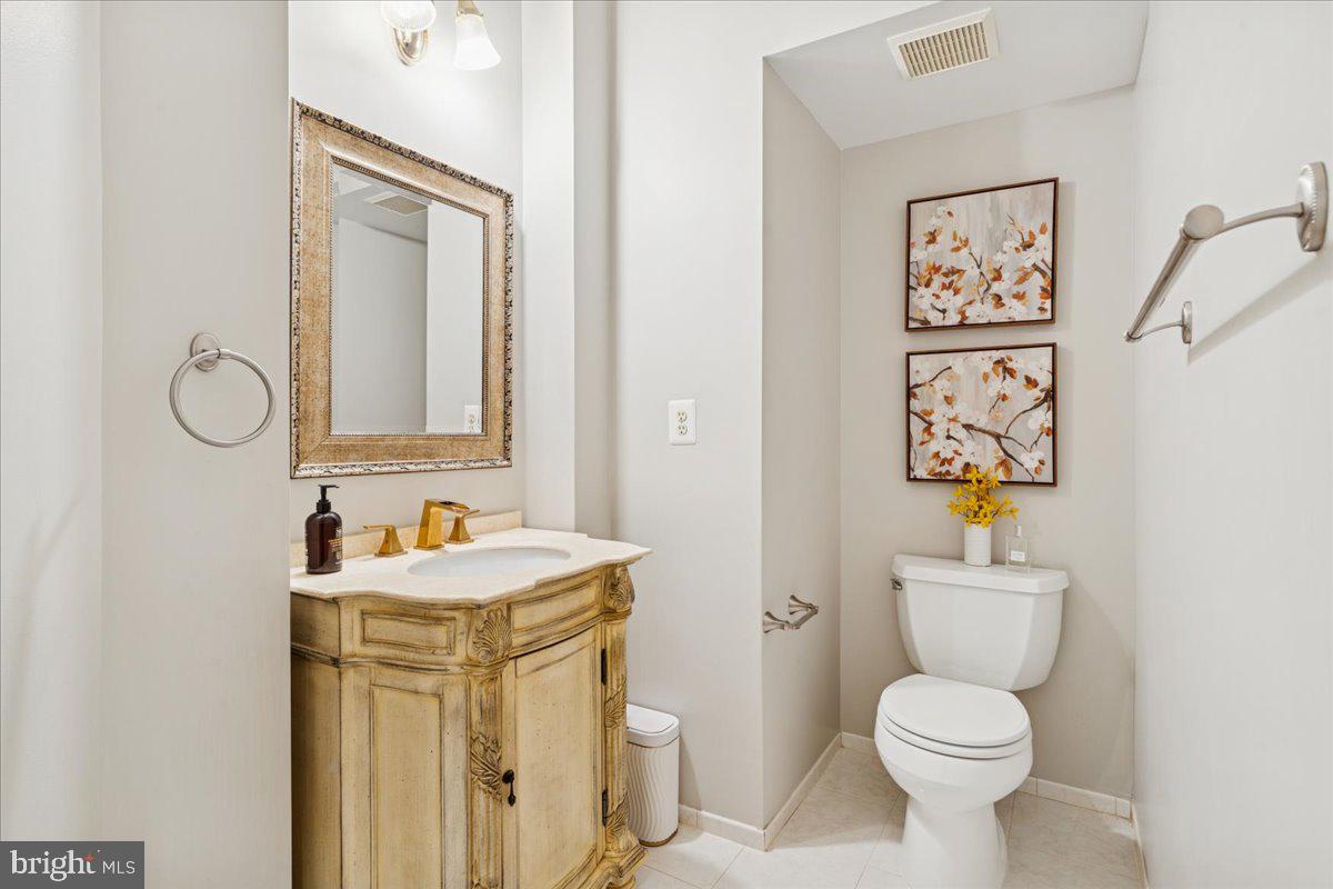 RUNNYMEDE MANOR - Residential