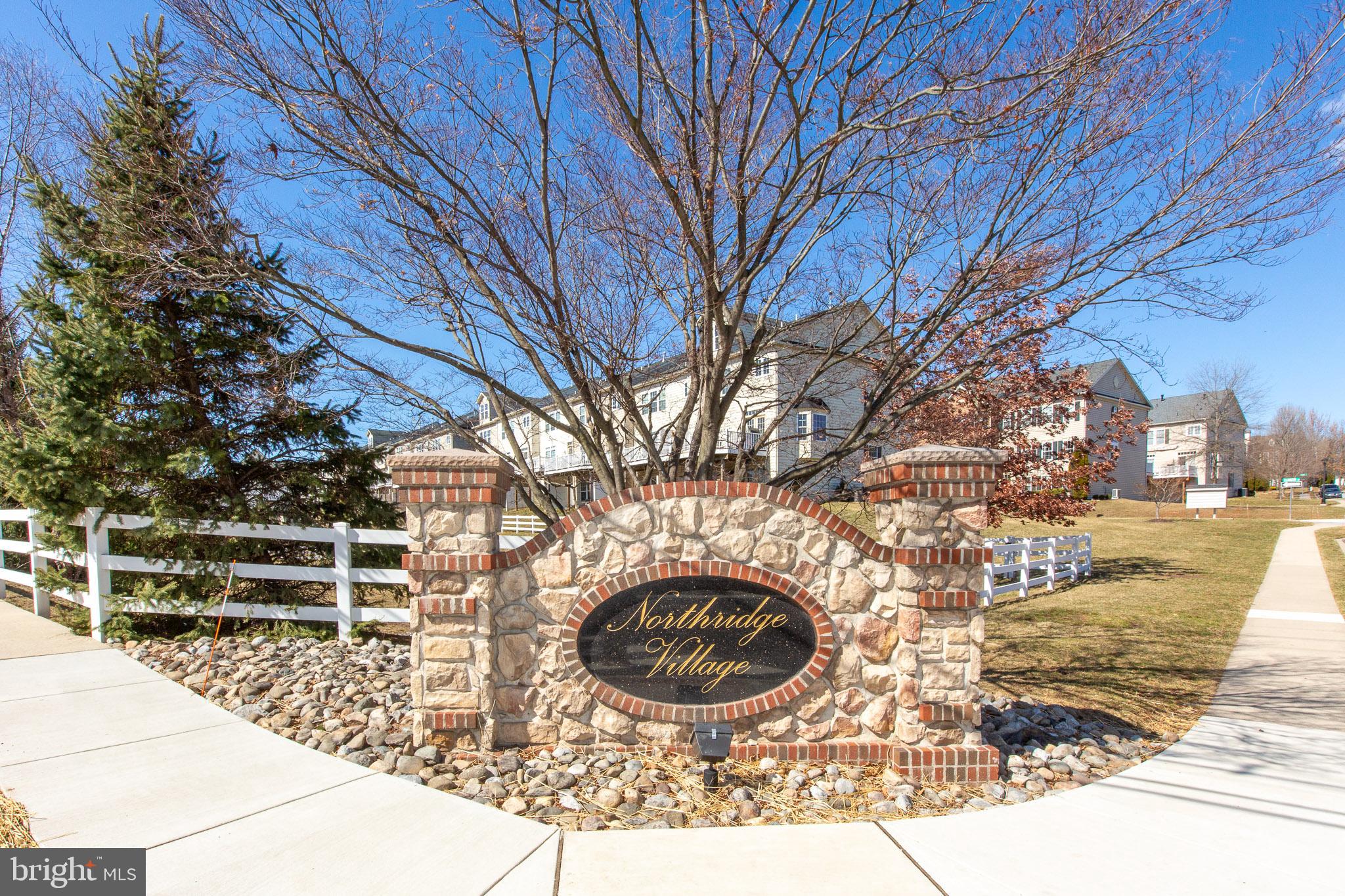 NORTHRIDGE VILLAGE - Residential