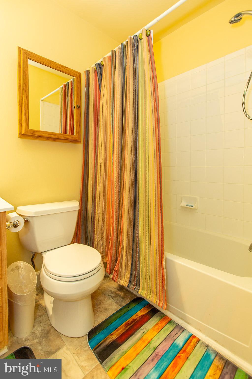 NORTHRIDGE VILLAGE - Residential