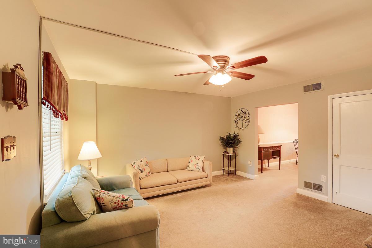 HAWTHORNE - Residential