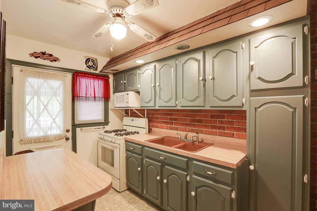 HAWTHORNE - Residential