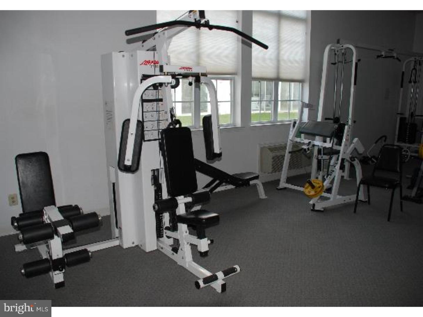 CENTENNIAL STATION - Residential Lease