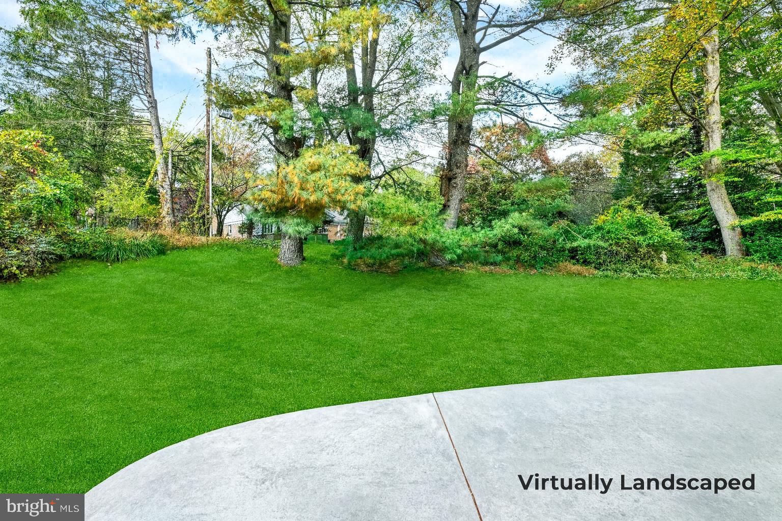 HAMPTON GARDENS - Residential