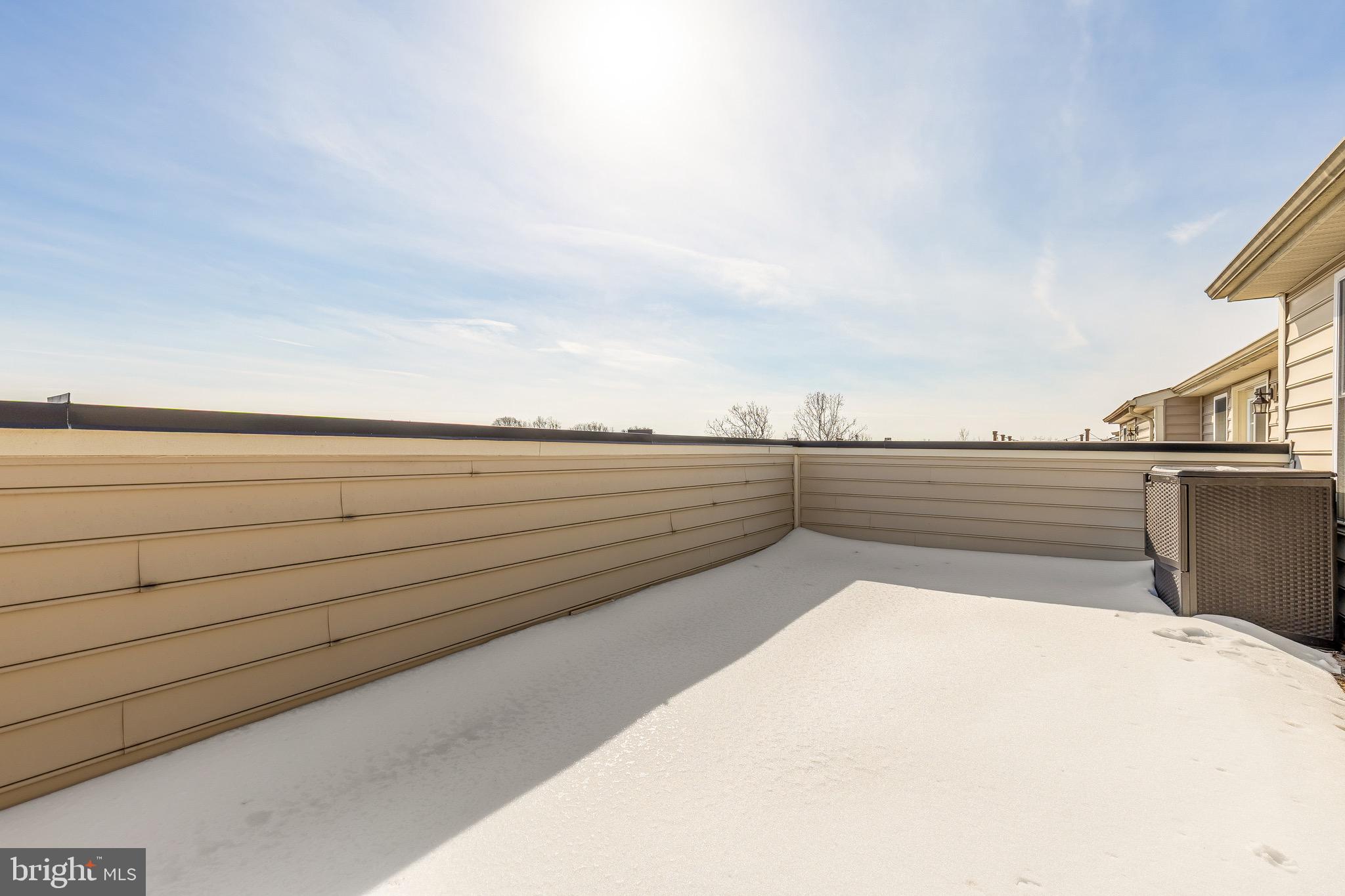 GREENBELT STATION - Residential