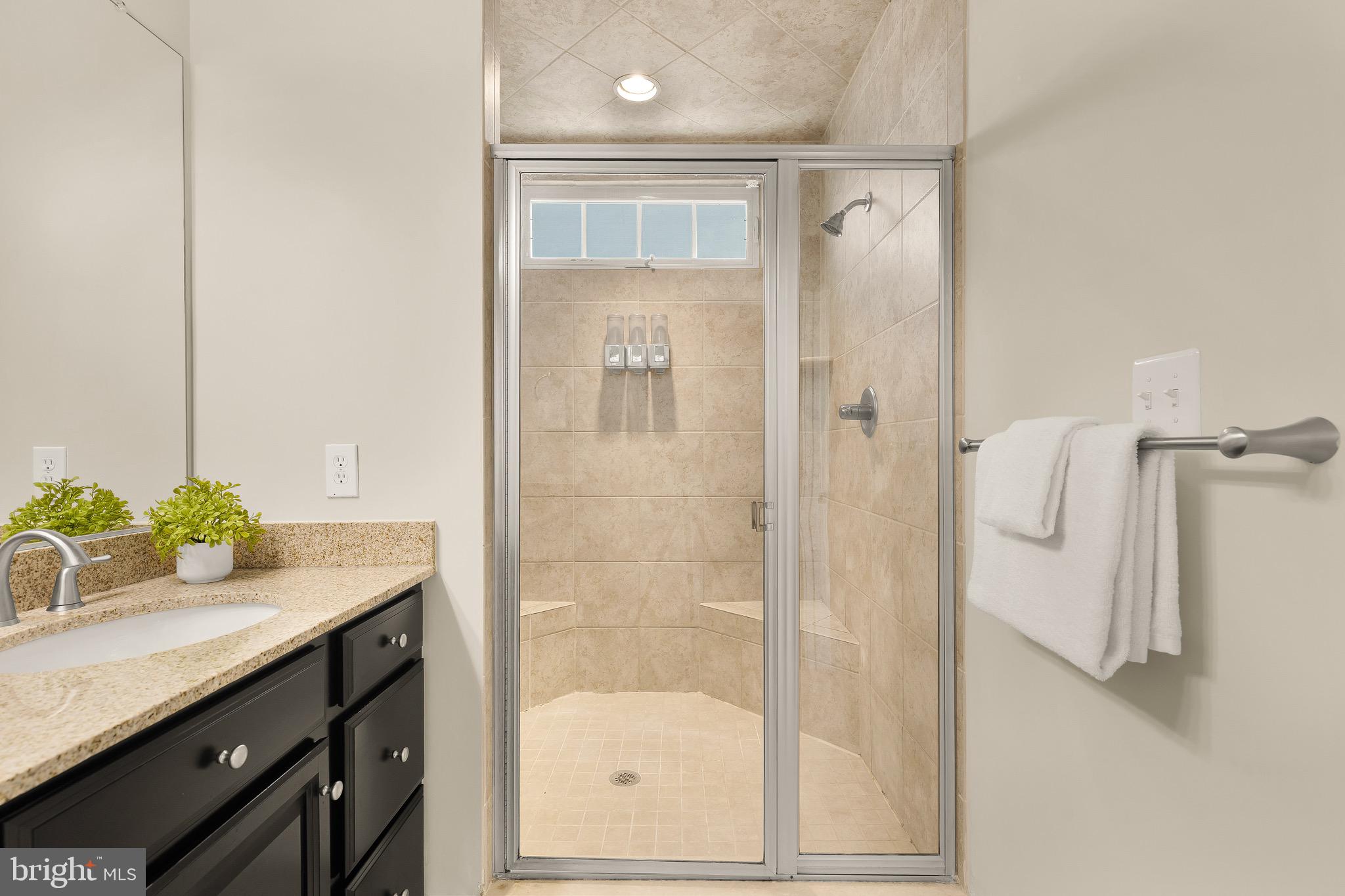 GREENBELT STATION - Residential