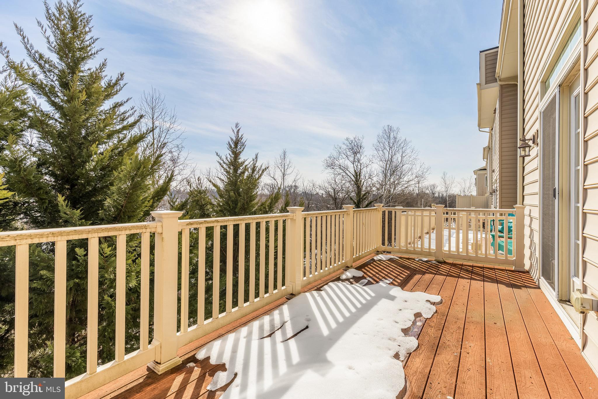 GREENBELT STATION - Residential