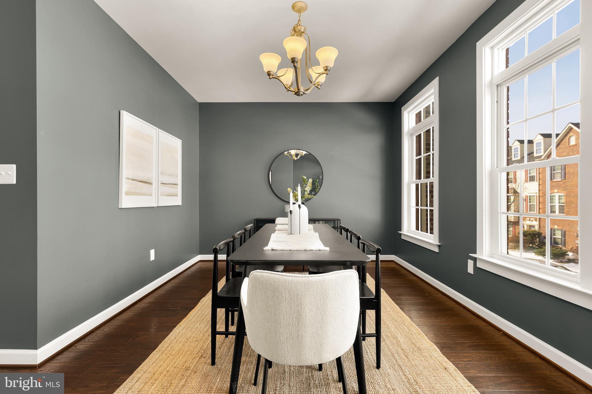 GREENBELT STATION - Residential