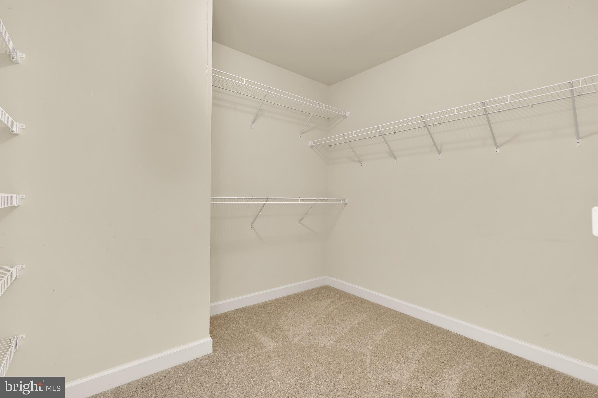 GREENBELT STATION - Residential