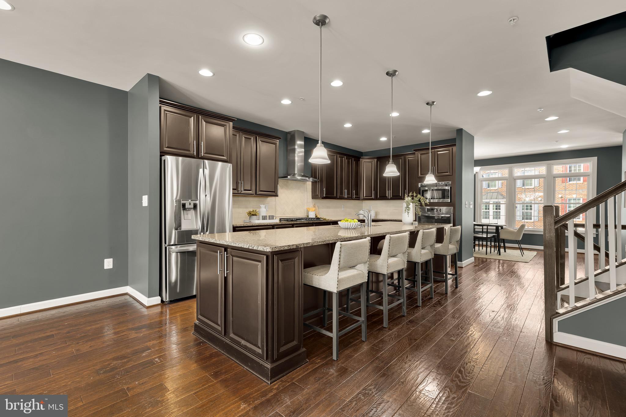 GREENBELT STATION - Residential