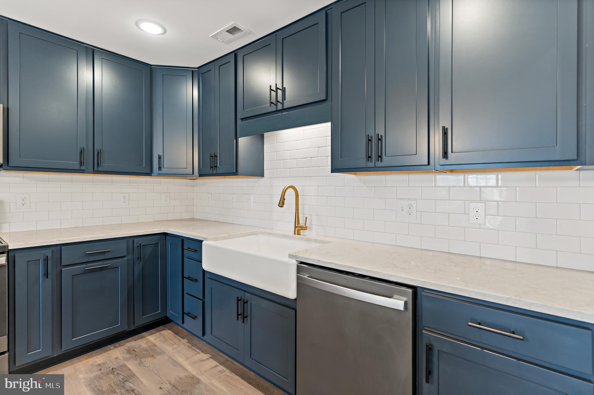 THE WOODS - Residential