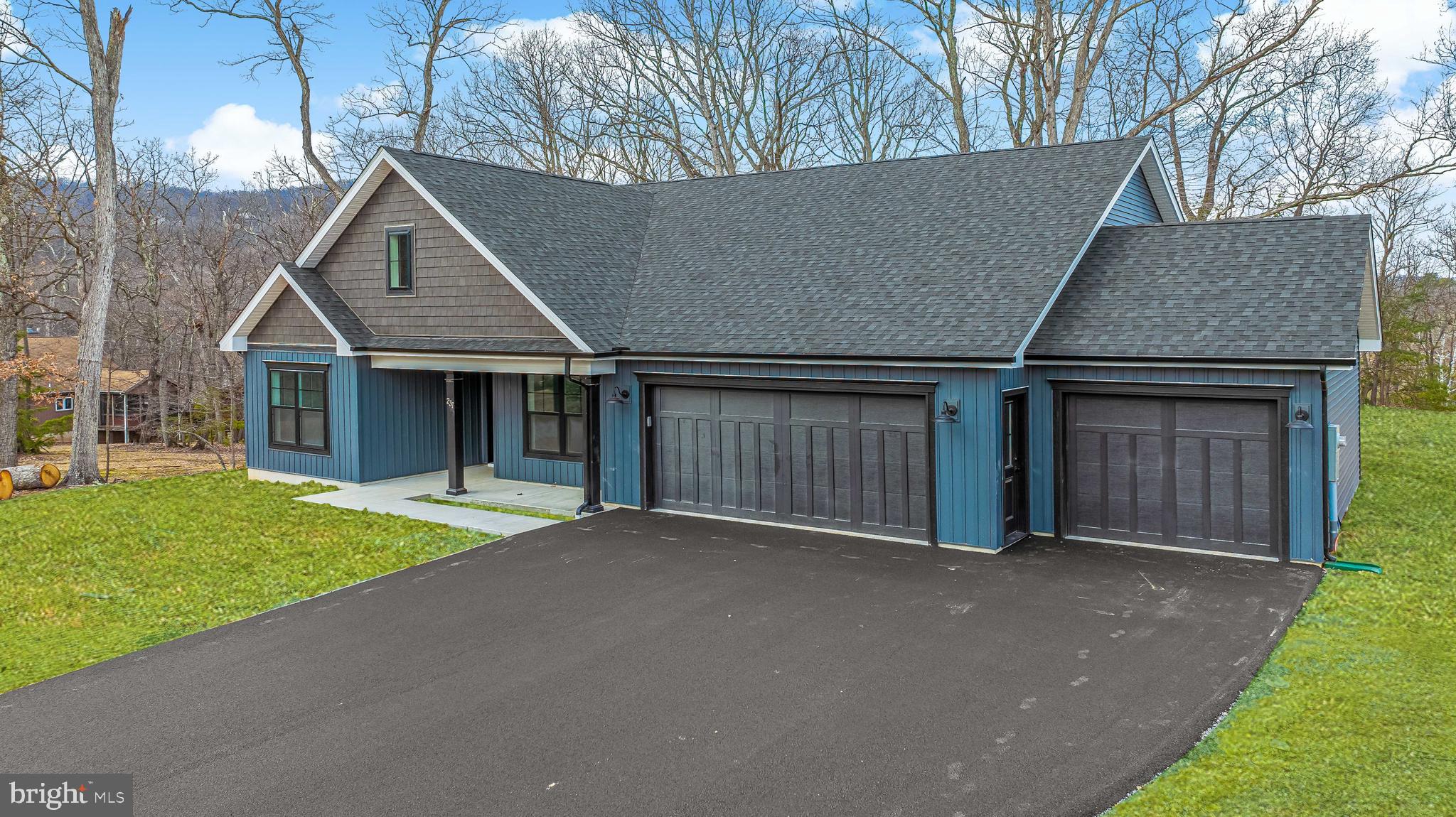 THE WOODS - Residential