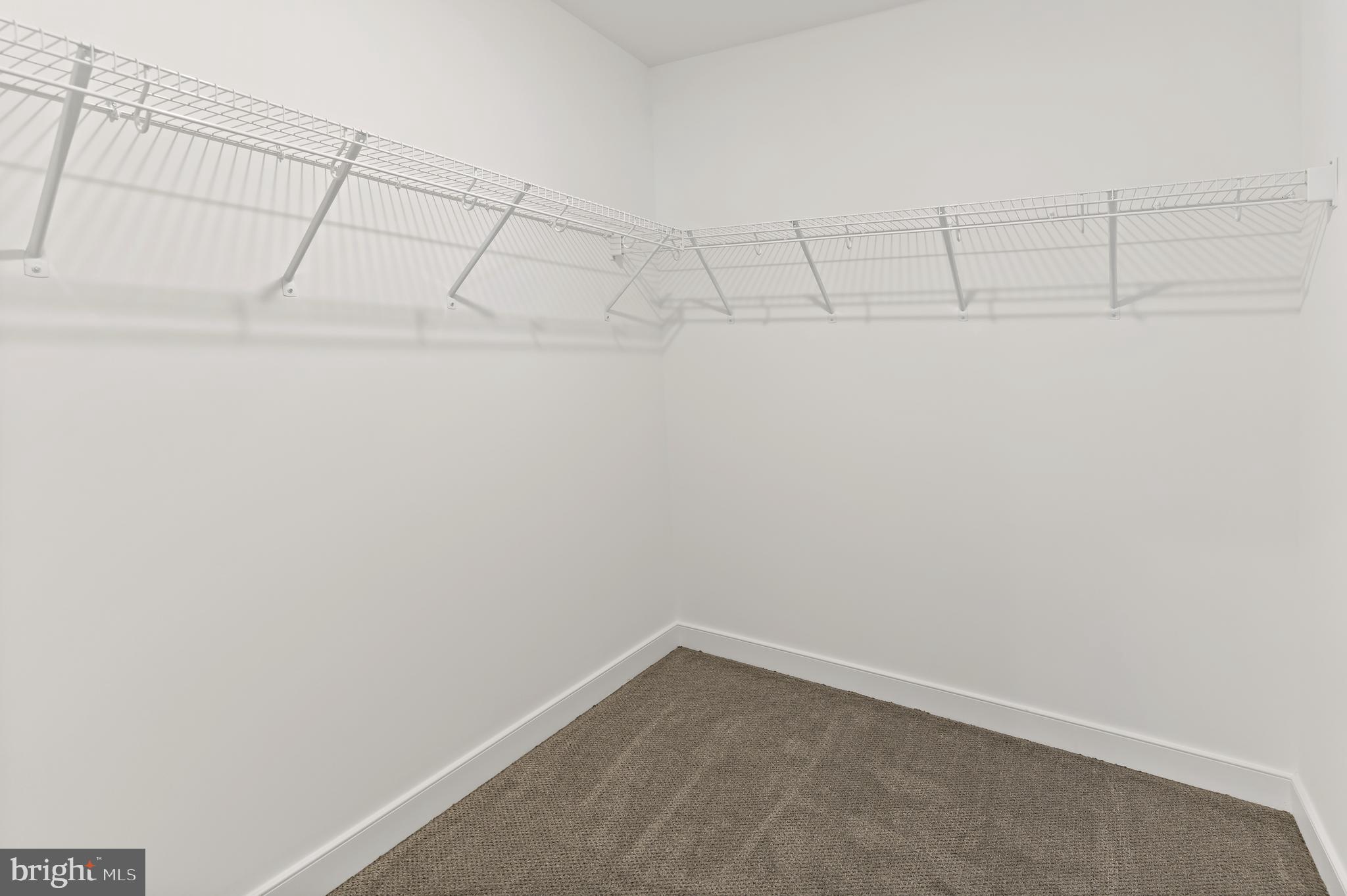 THE WOODS - Residential