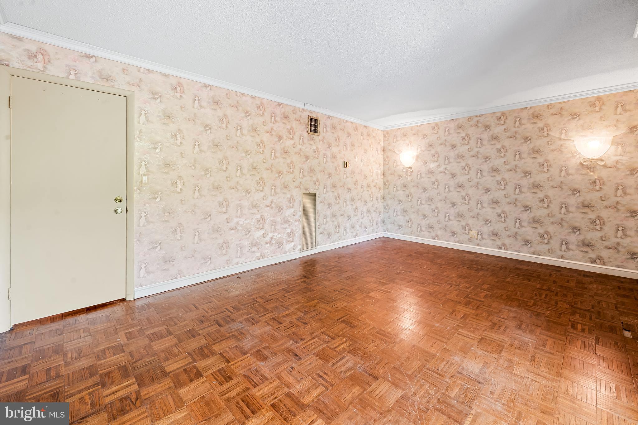 VILLAGE OF CROSS KEYS - Residential