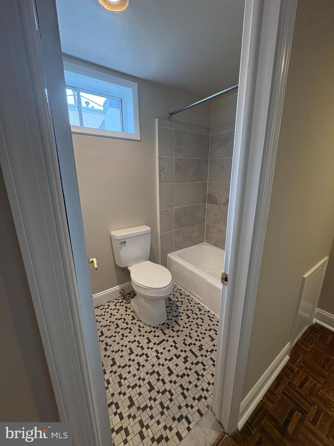 SOCIETY HILL - Residential Lease