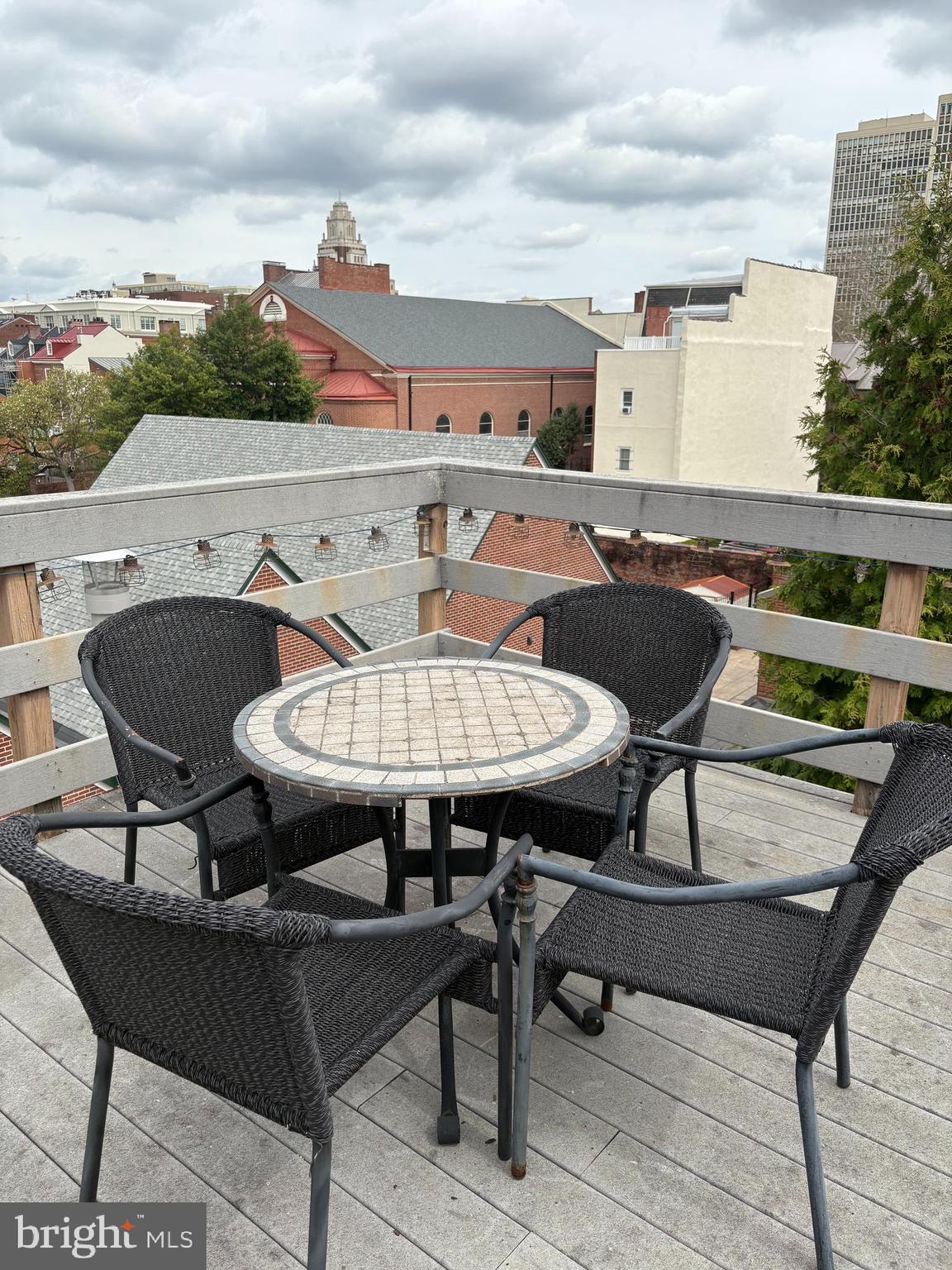 SOCIETY HILL - Residential Lease