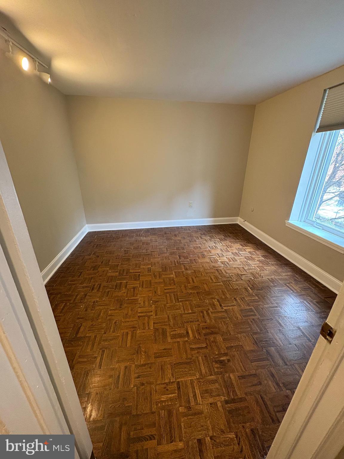 SOCIETY HILL - Residential Lease