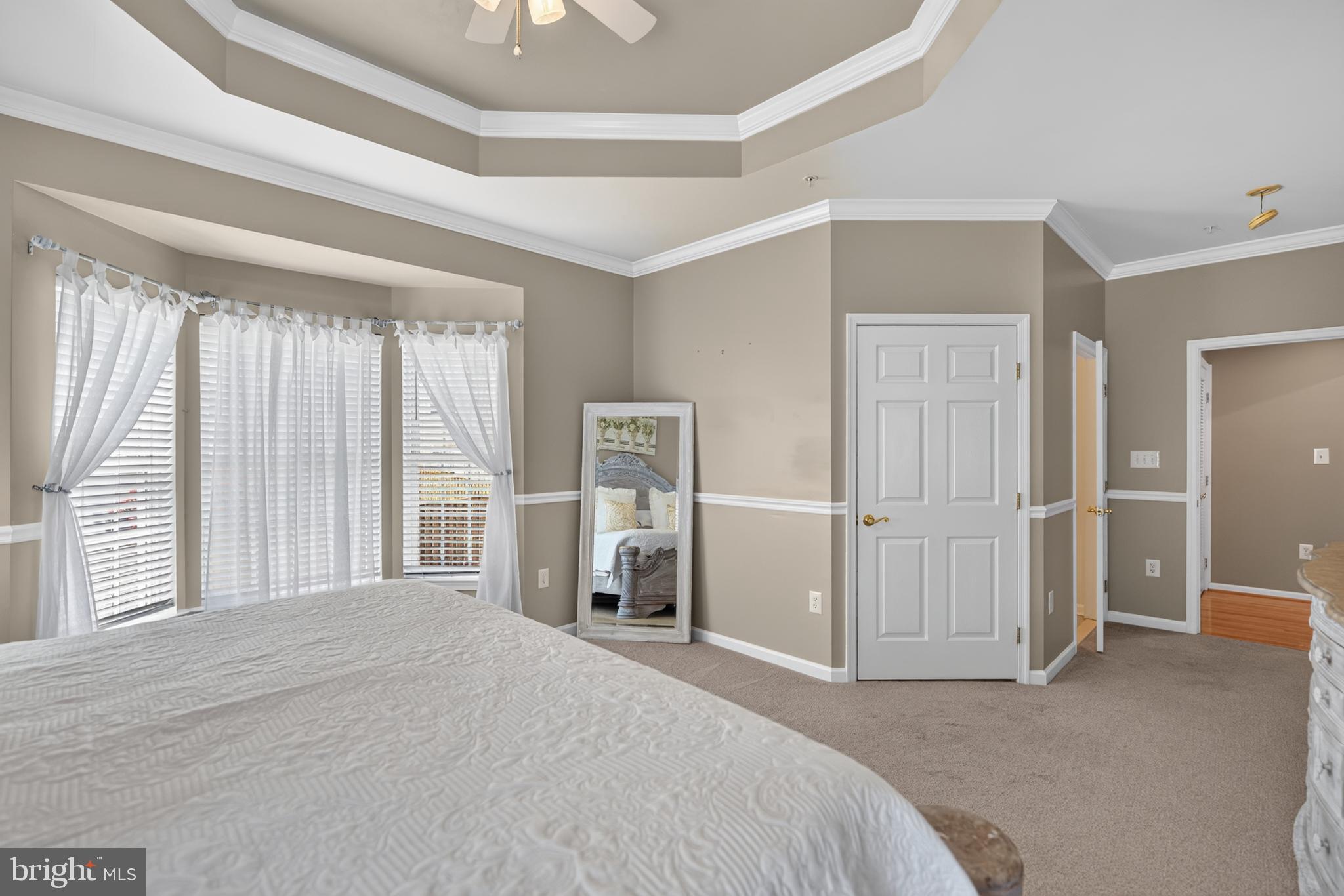 1525 FAIR OAK DRIVE