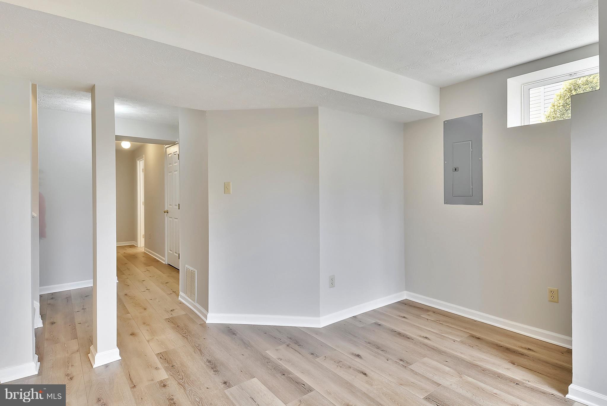 BATTLEFIELD ESTATES - Residential