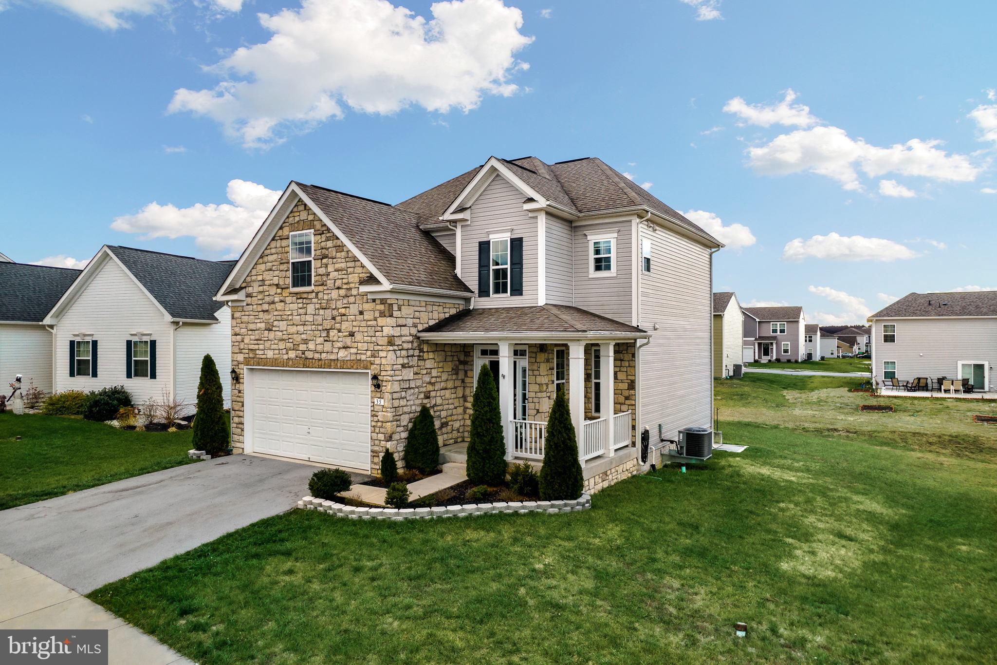 MORNING DOVE ESTATES - Residential