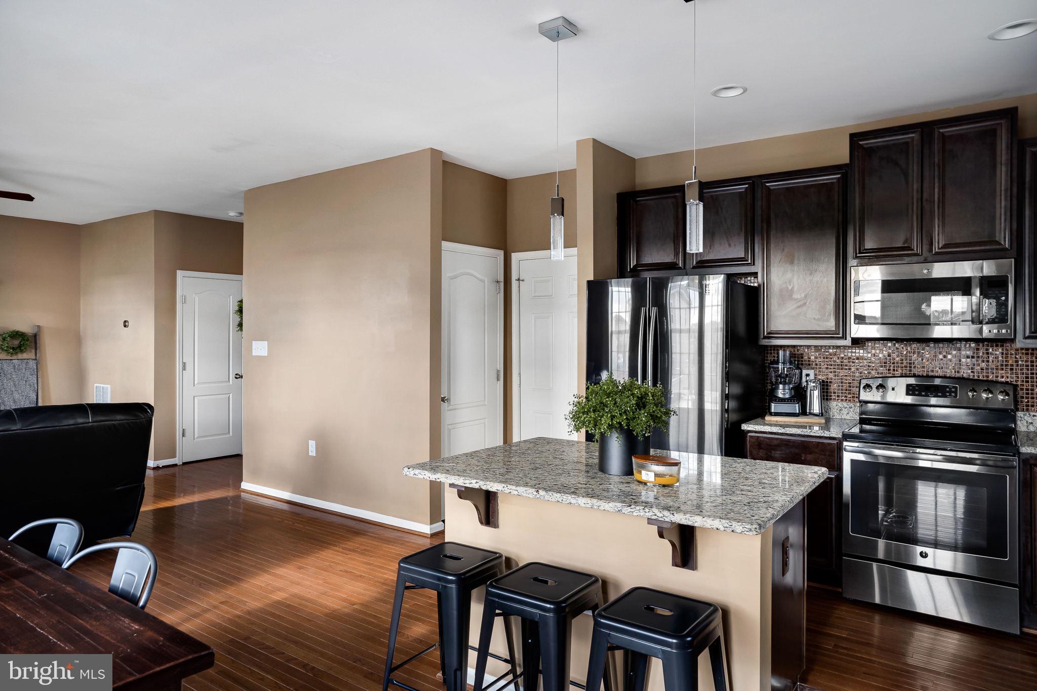 MORNING DOVE ESTATES - Residential