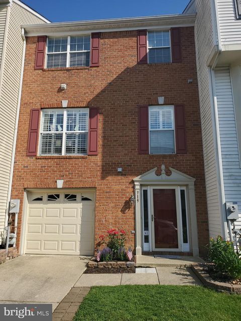 Townhouse For Rent - 719 Summertime Drive<br/> Anne Arundel County, ODENTON, MD 21113