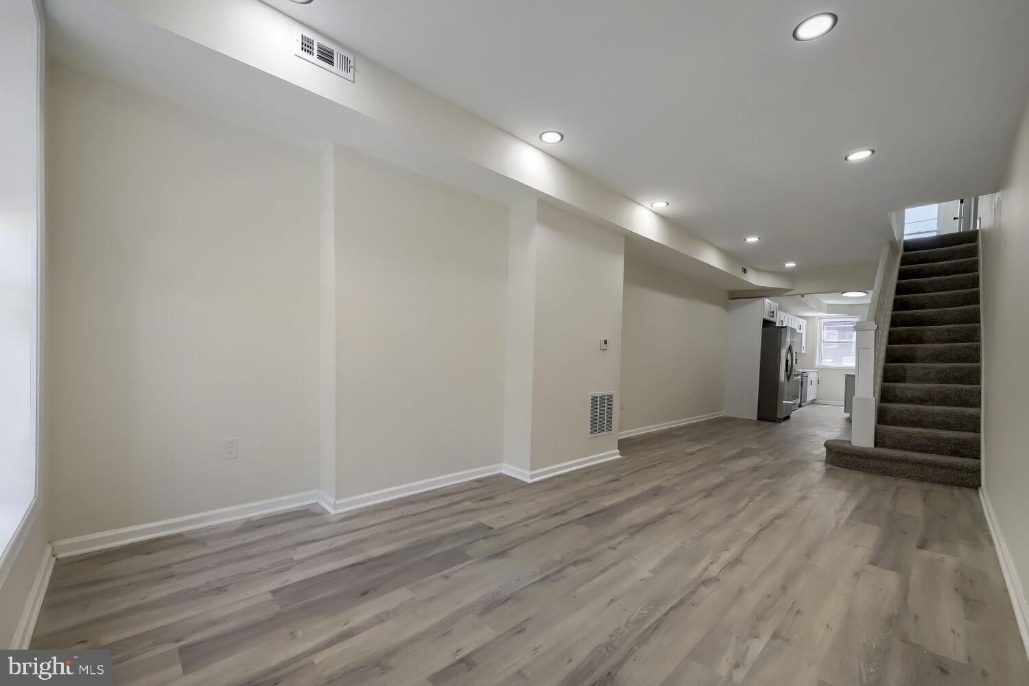 HIGHLANDTOWN - Residential