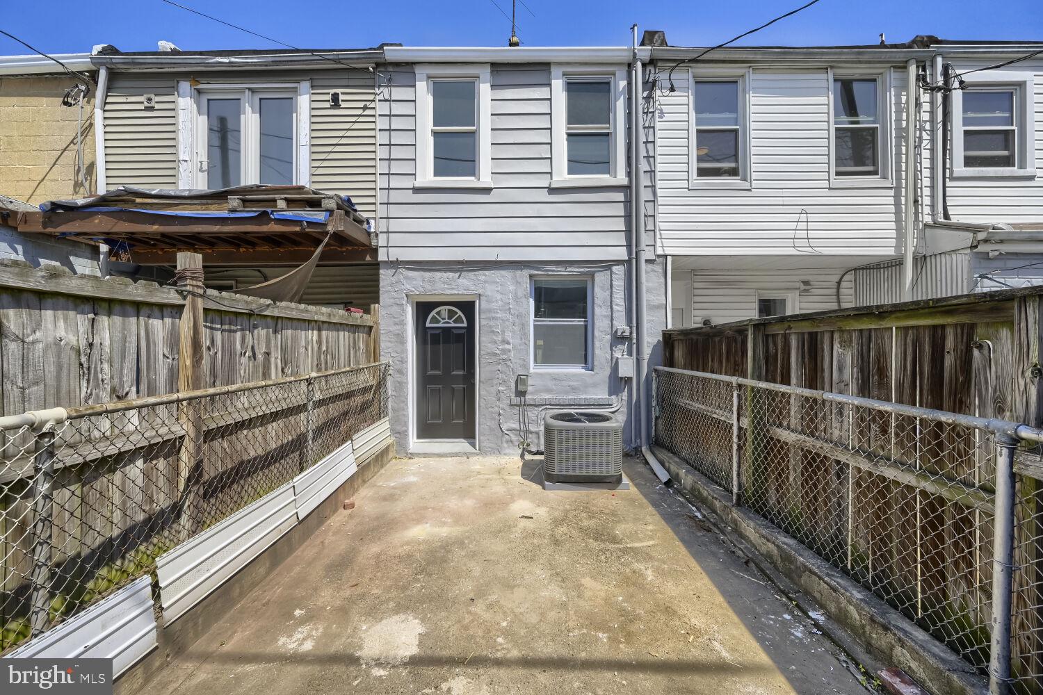 HIGHLANDTOWN - Residential