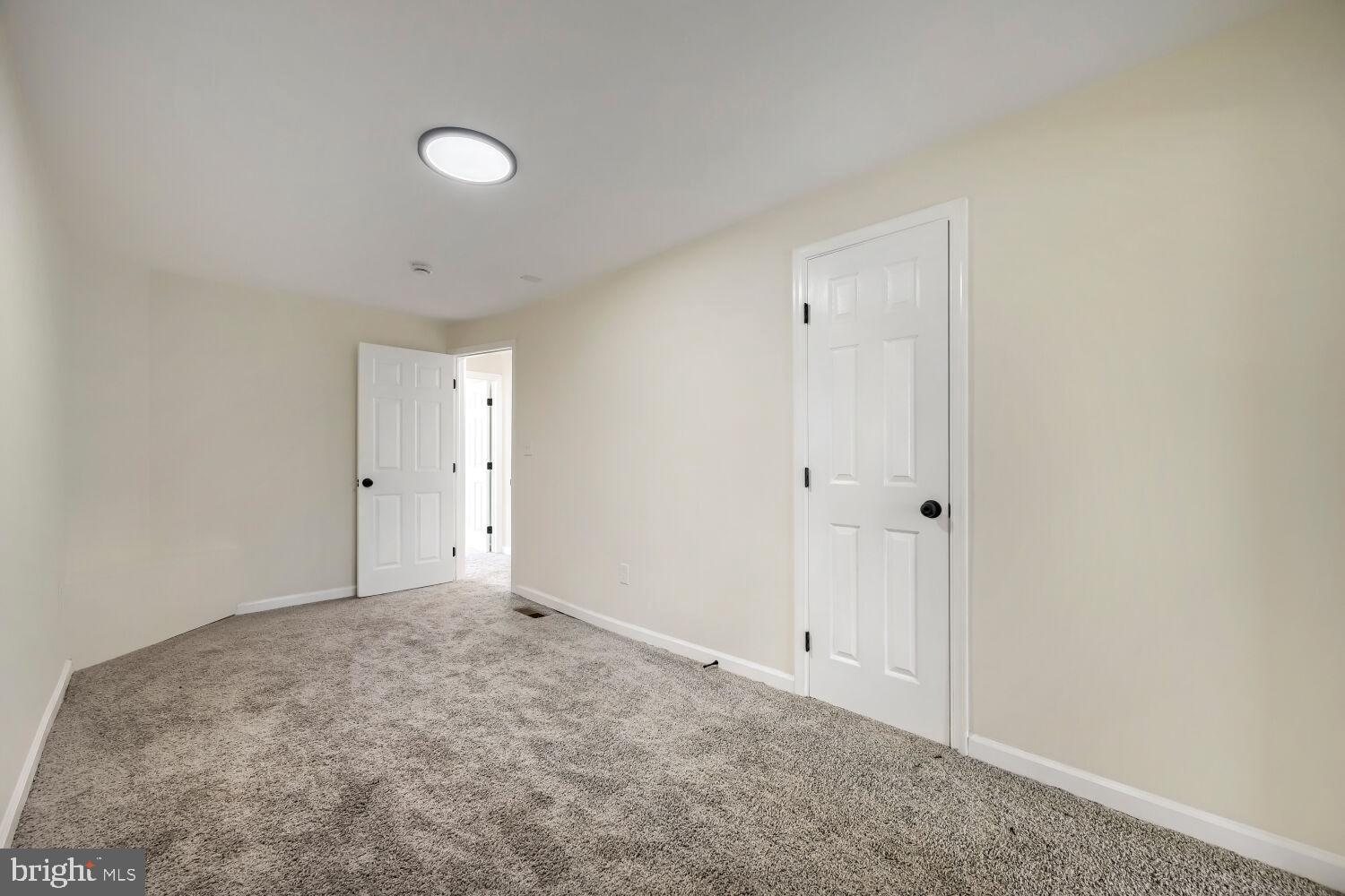 HIGHLANDTOWN - Residential