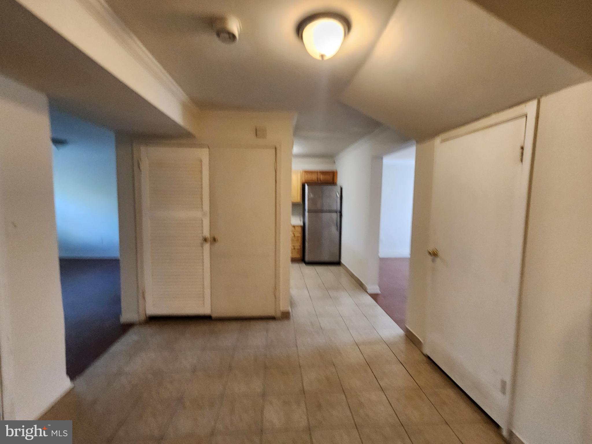 SANDTOWN-WINCHESTER - Residential