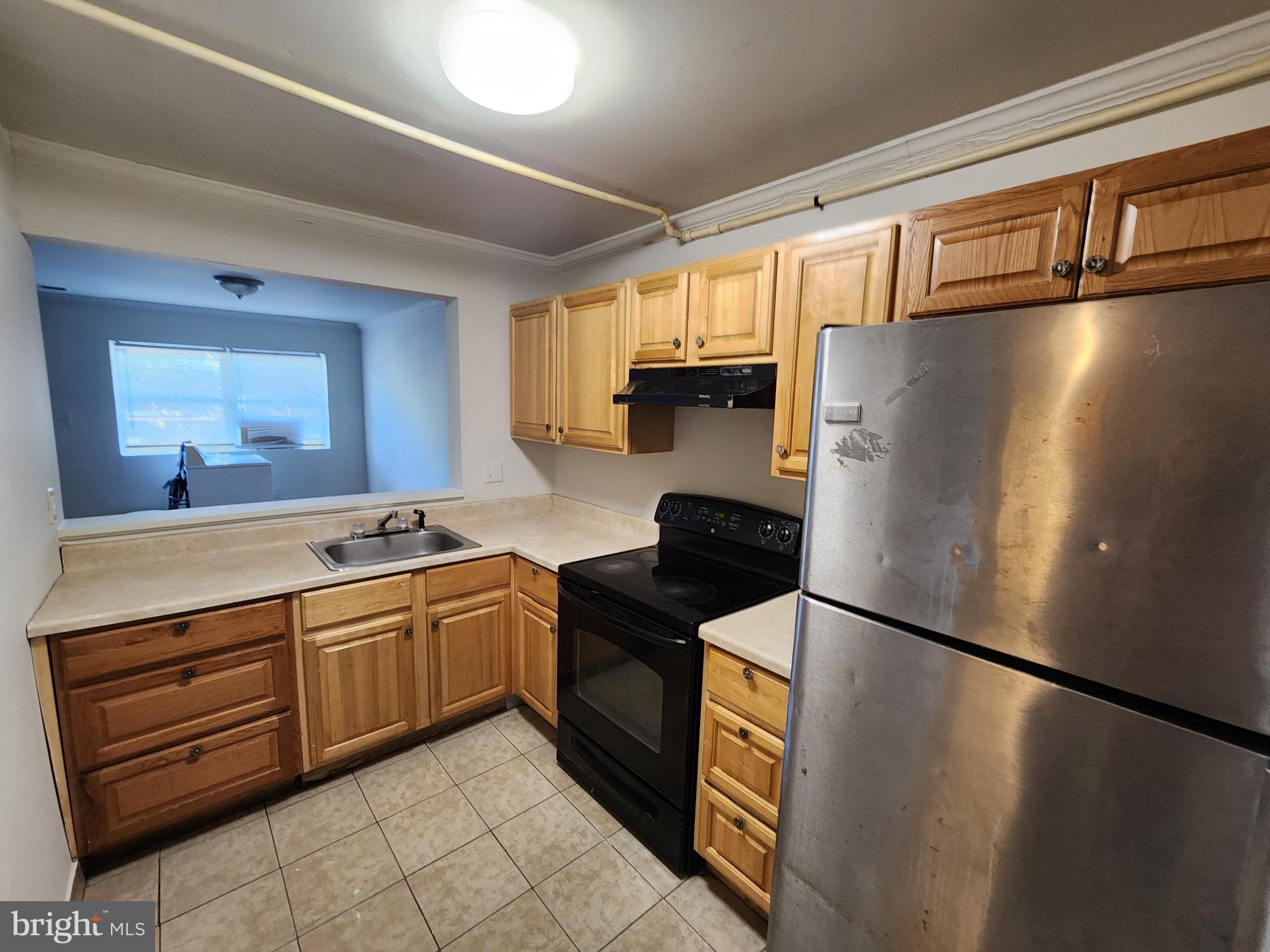 SANDTOWN-WINCHESTER - Residential