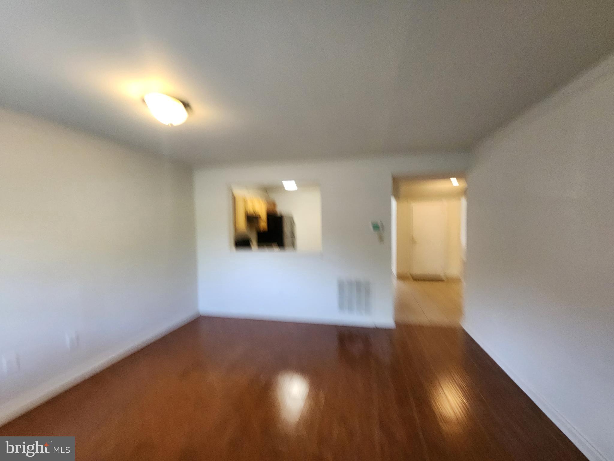 SANDTOWN-WINCHESTER - Residential