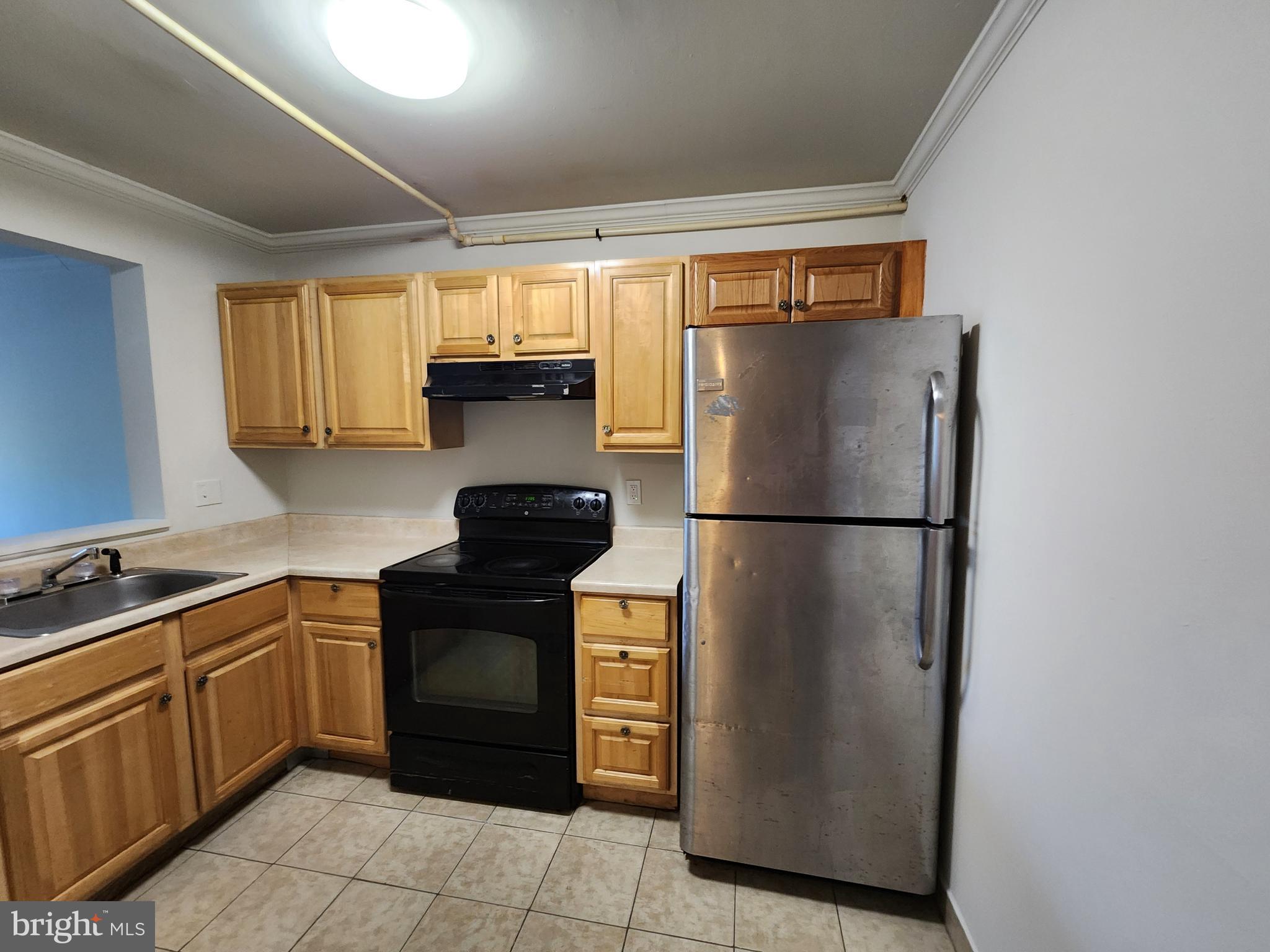 SANDTOWN-WINCHESTER - Residential