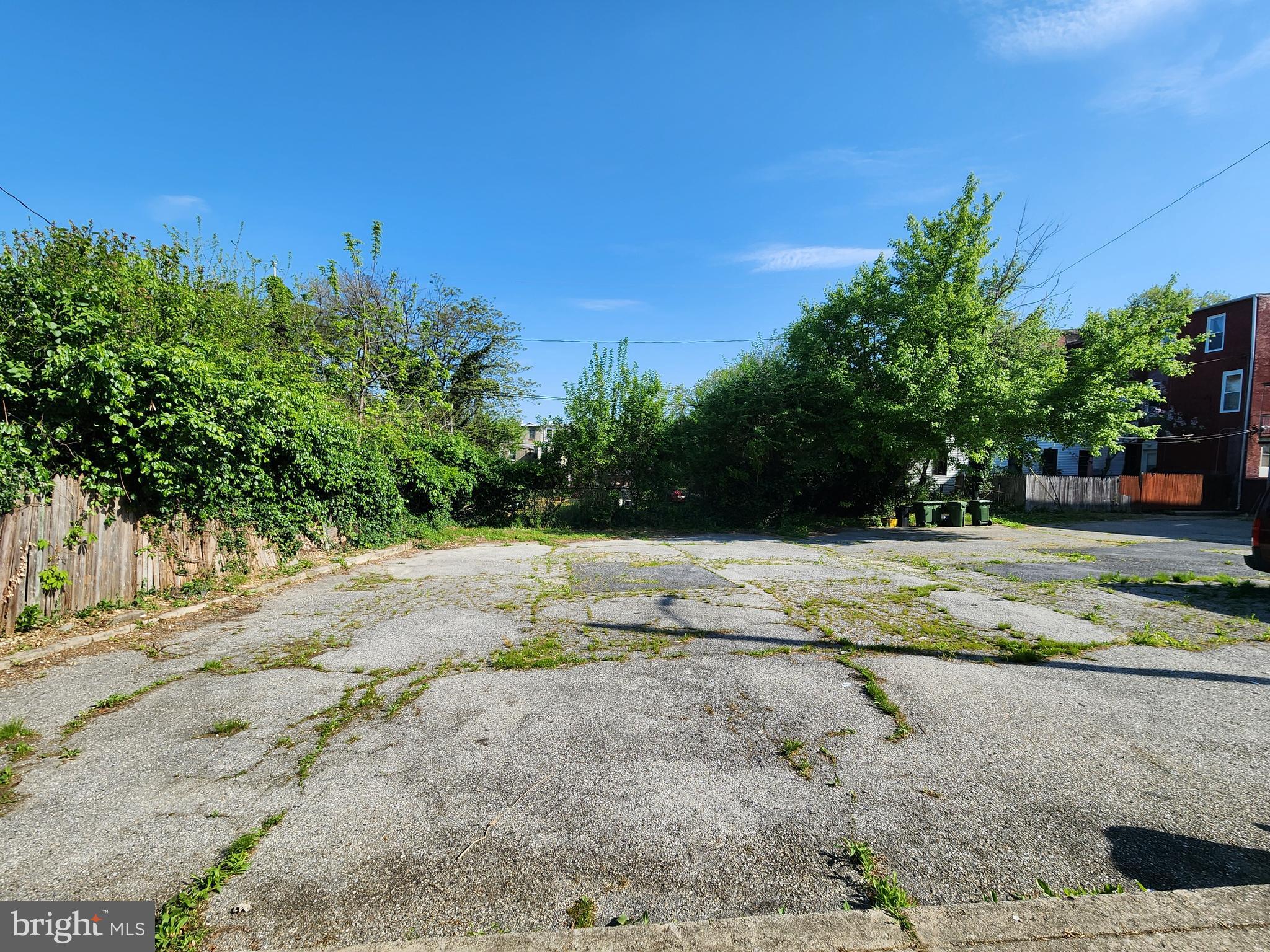 SANDTOWN-WINCHESTER - Residential