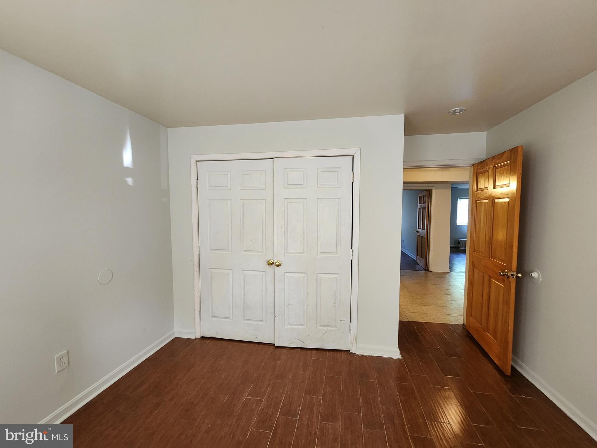 SANDTOWN-WINCHESTER - Residential