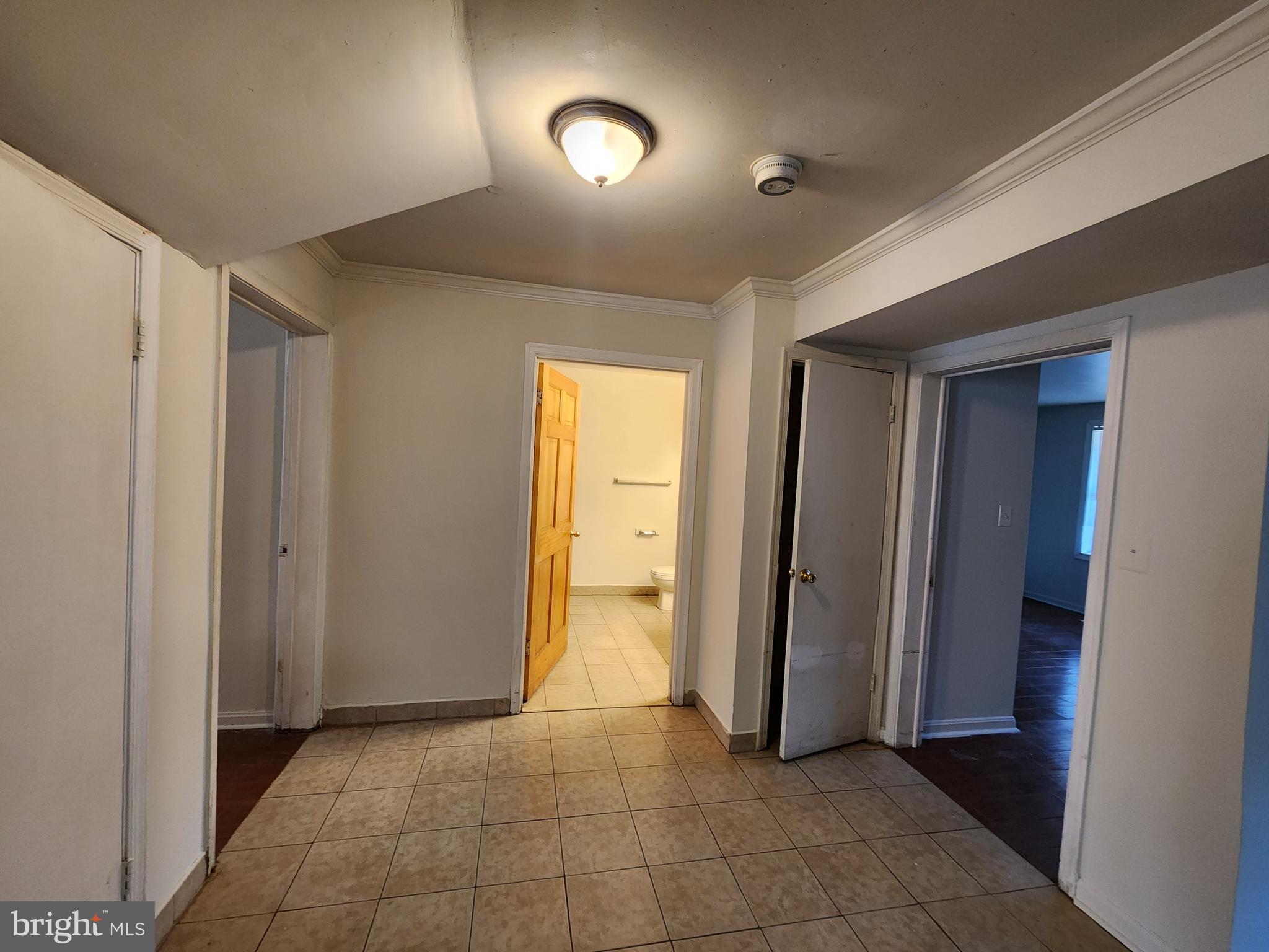 SANDTOWN-WINCHESTER - Residential