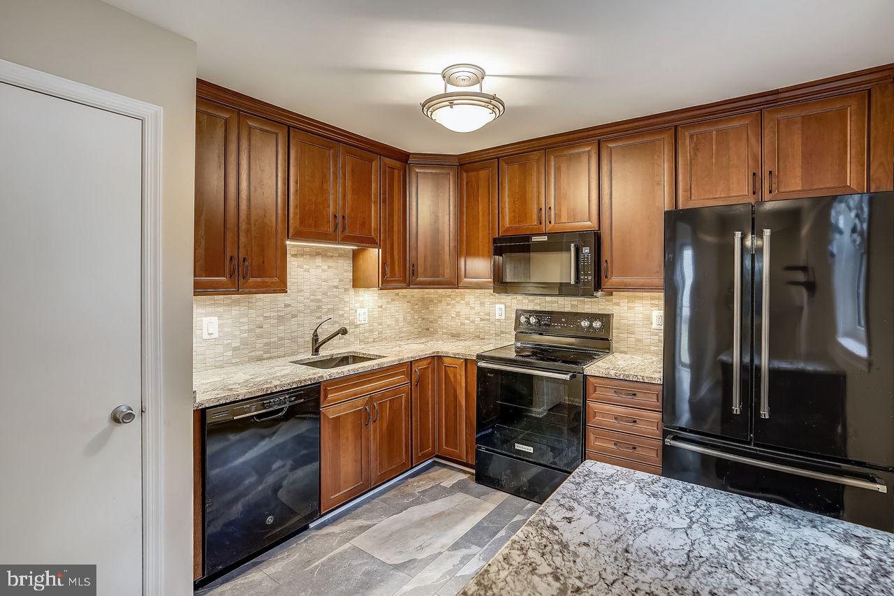 BURKE CENTRE CONSERVANCY - Residential