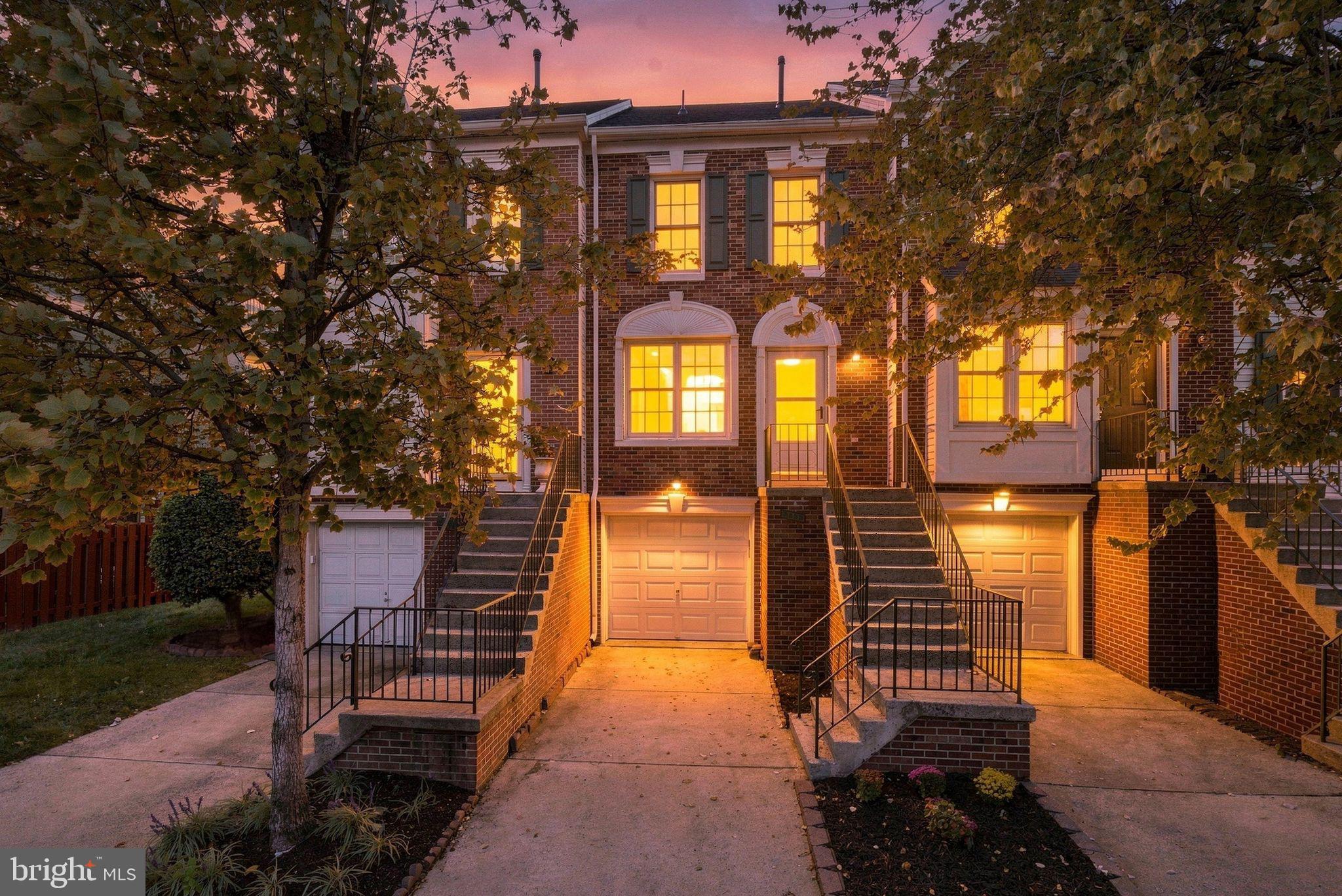 3005 HERITAGE SPRINGS COURT