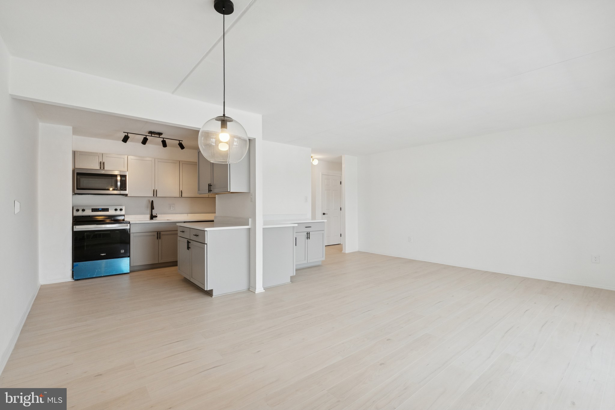 VILLA BELMONT - Residential