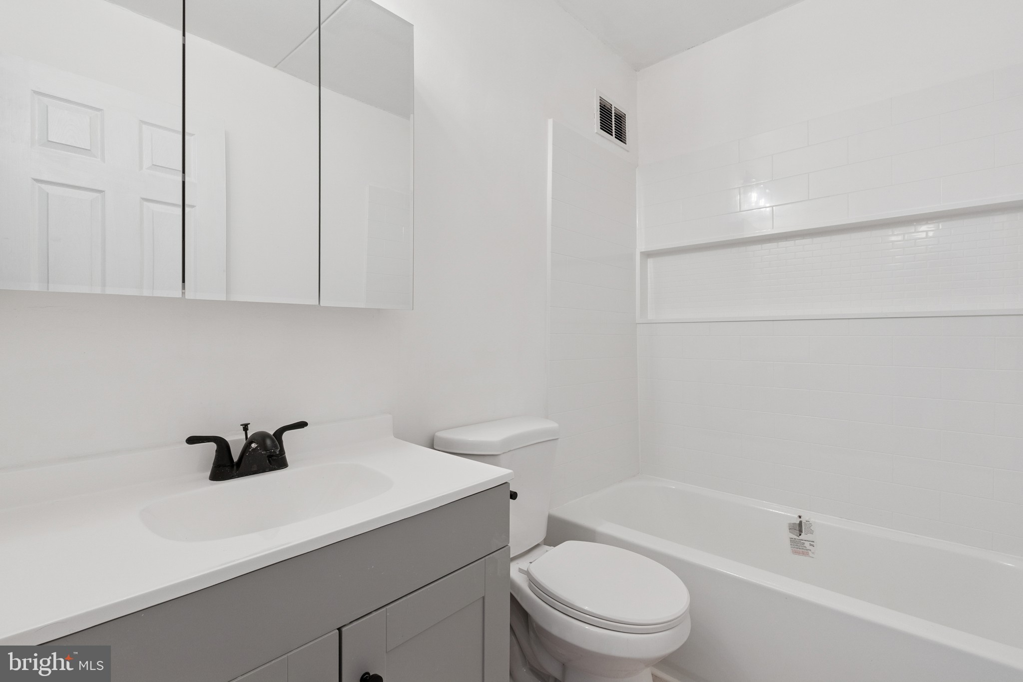 VILLA BELMONT - Residential