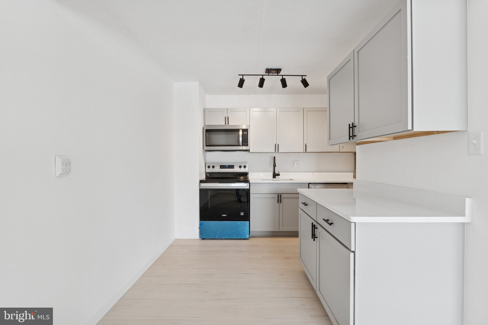 VILLA BELMONT - Residential