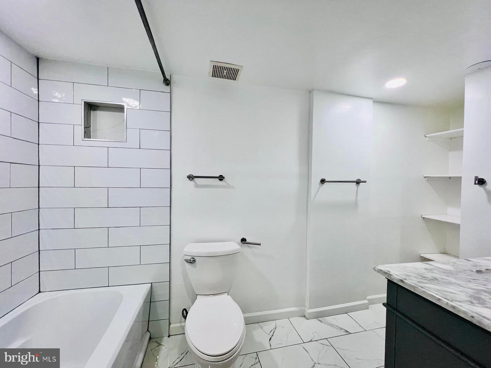 BETHESDA PARK - Residential