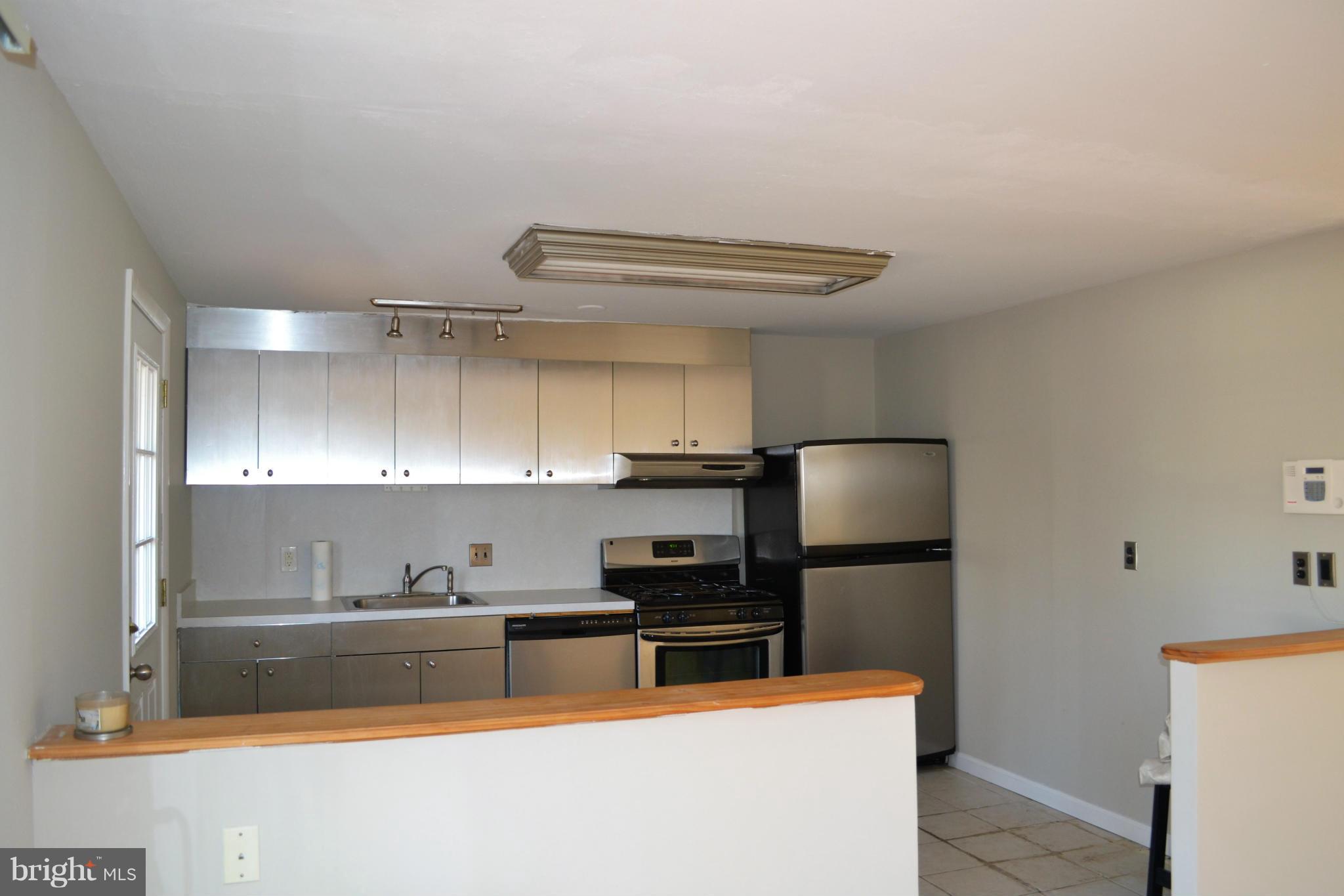 WAVERLY VILLAGE - Residential