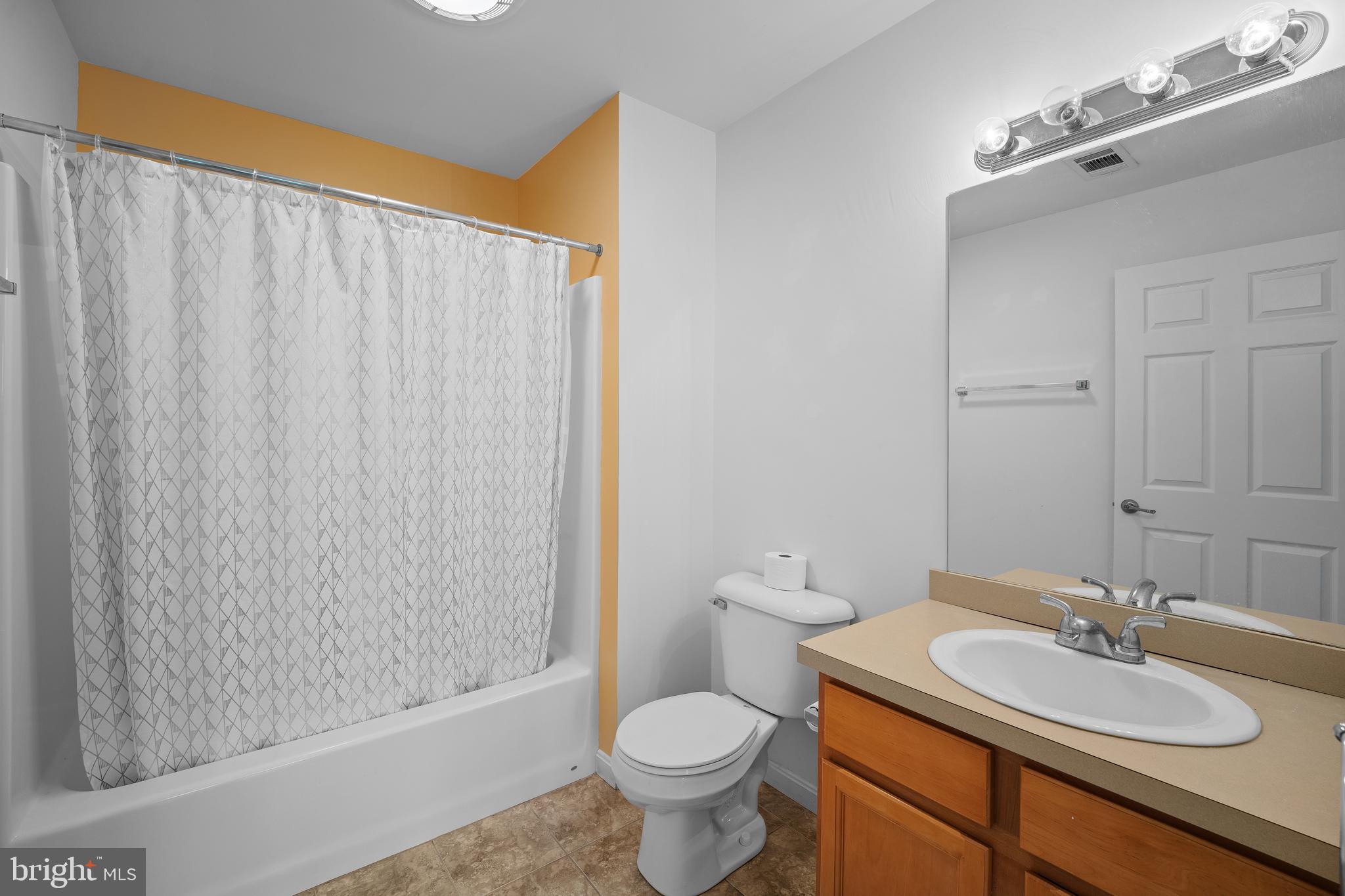 MEADOWSGREEN - Residential