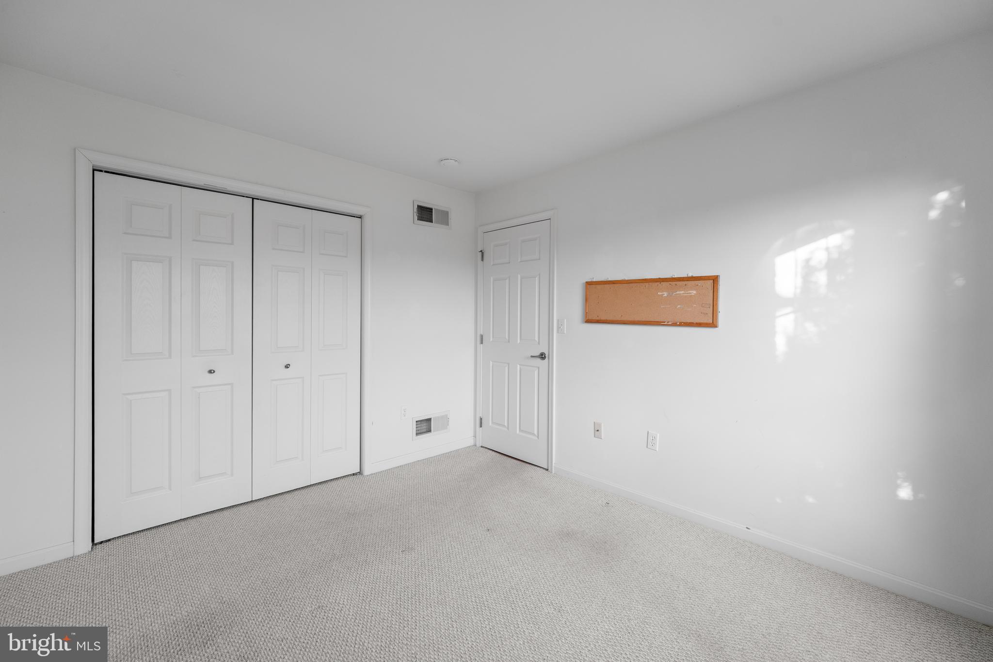 MEADOWSGREEN - Residential