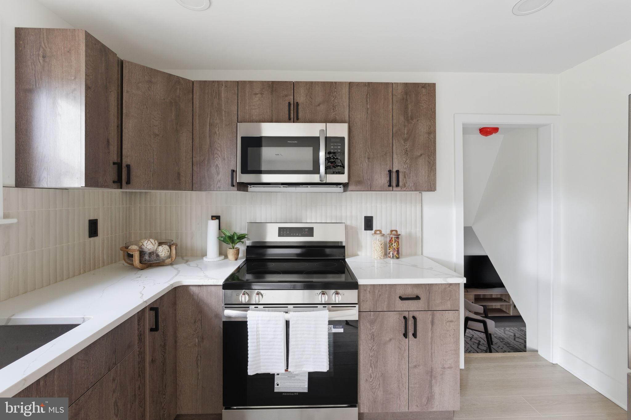 LANGHORNE TERRACE - Residential