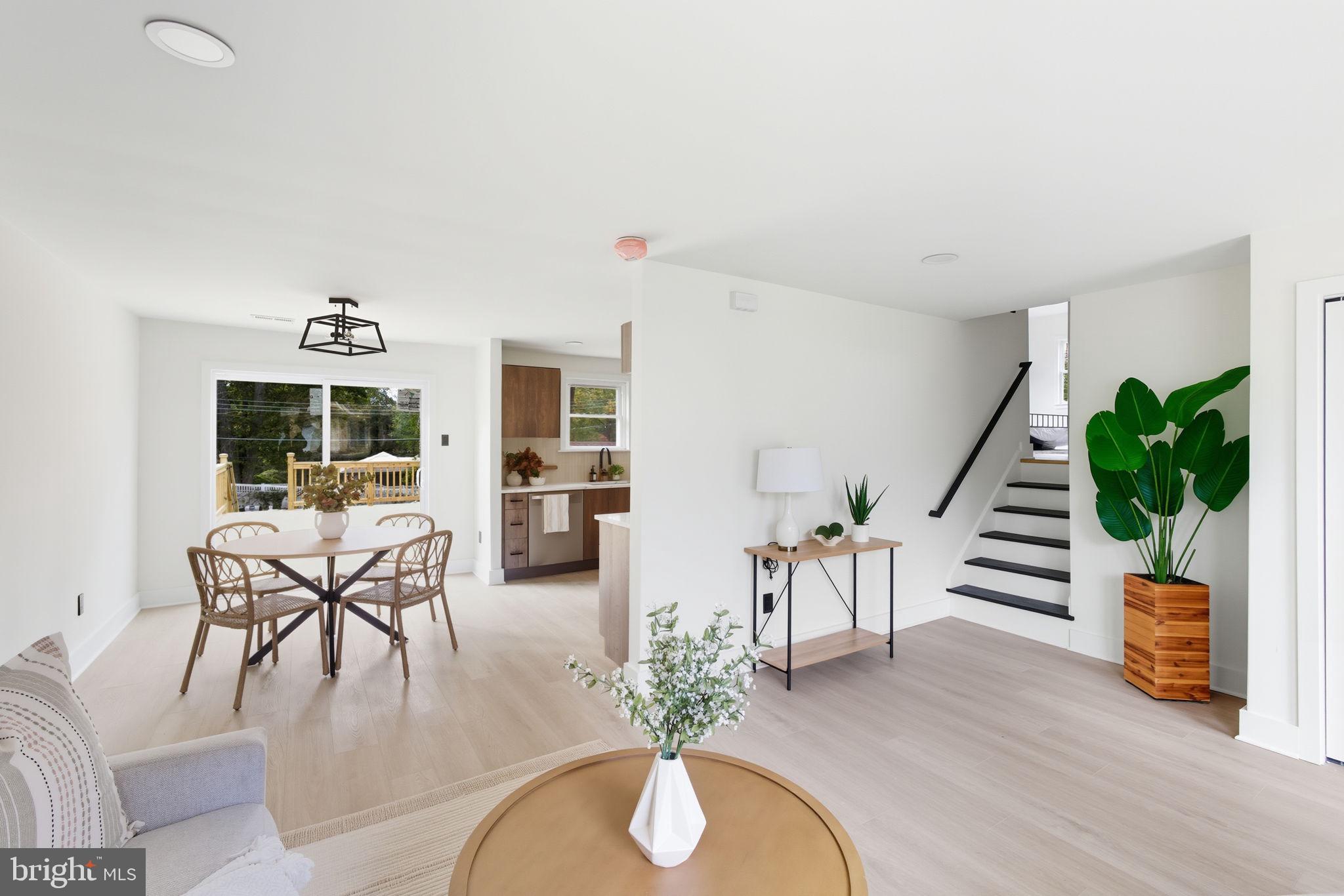 LANGHORNE TERRACE - Residential