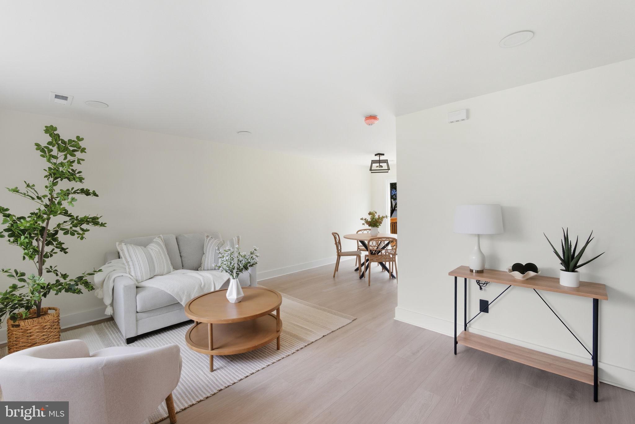 LANGHORNE TERRACE - Residential