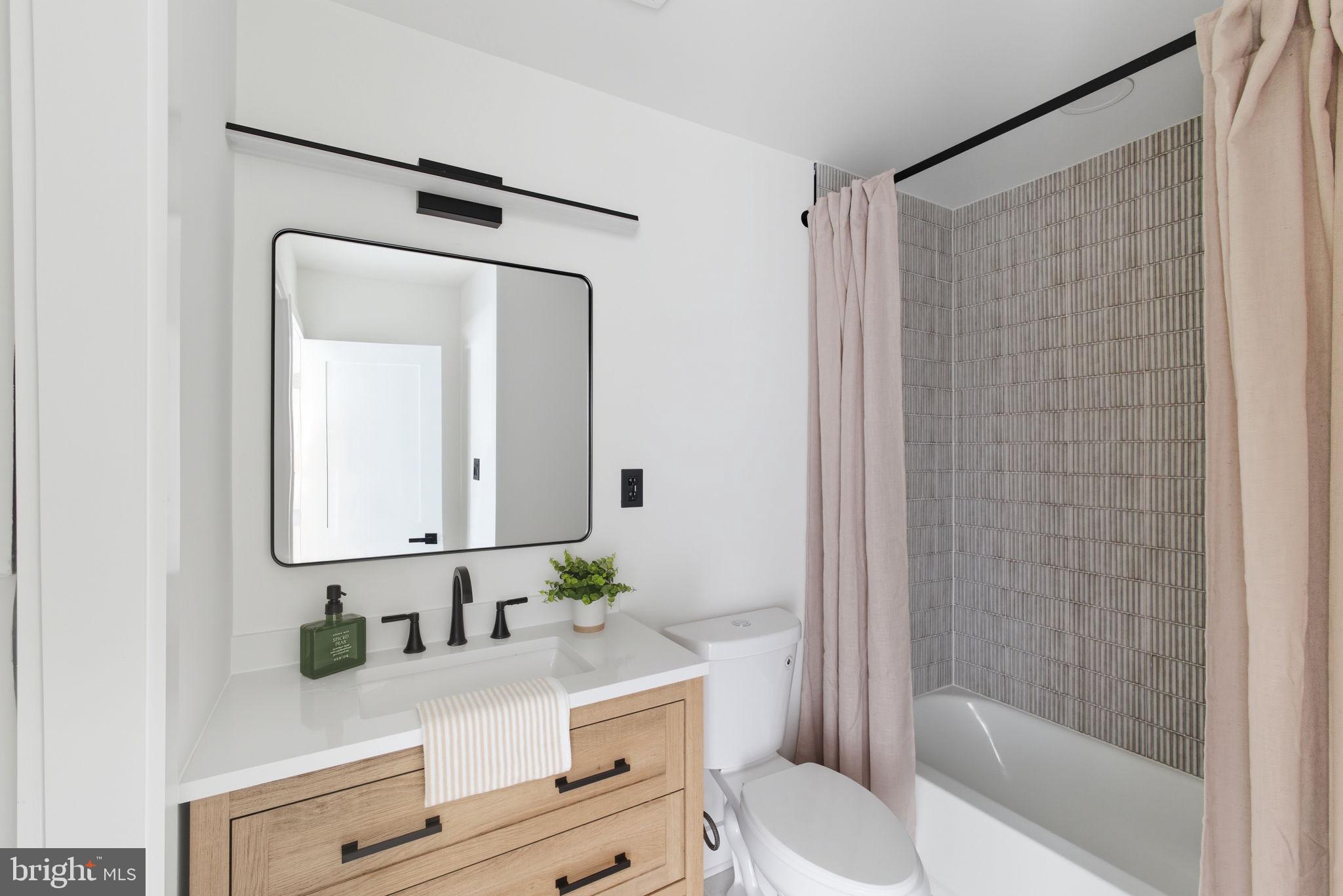 LANGHORNE TERRACE - Residential