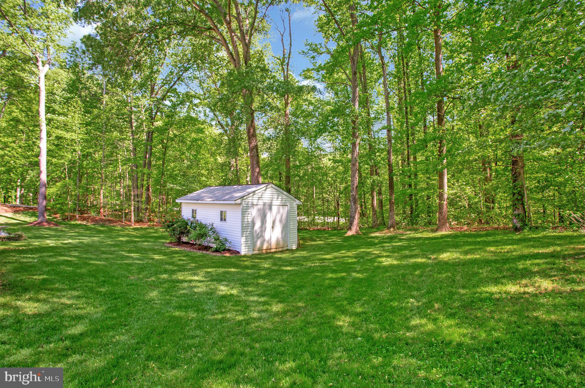 VALLEY LEE - Residential