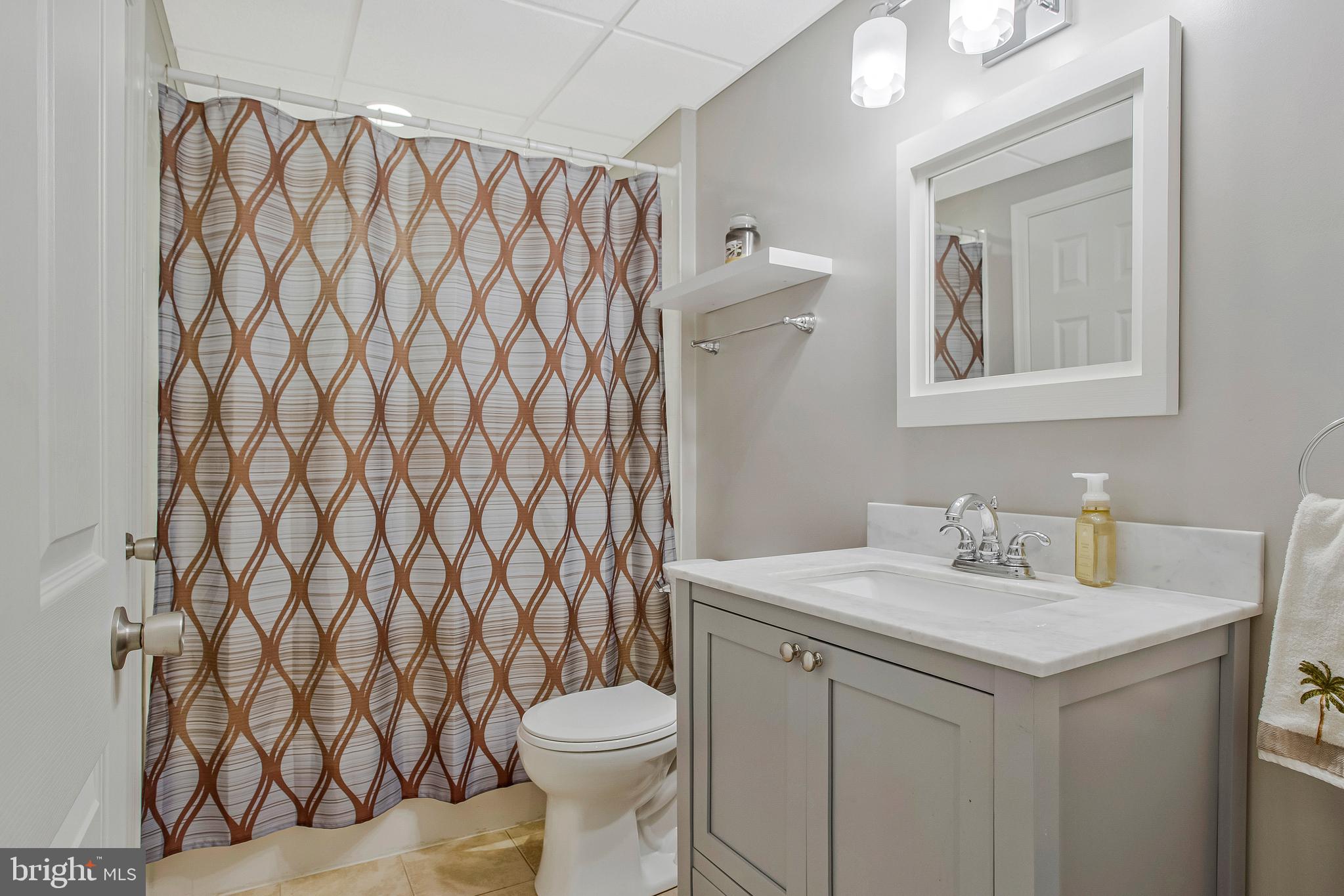 VALLEY LEE - Residential